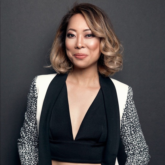 Meet your Posher, Rachel - Picture 1 of 1